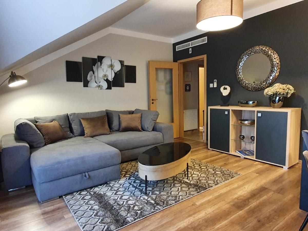 Birdland Panorama Apartman Buk Luaran gambar