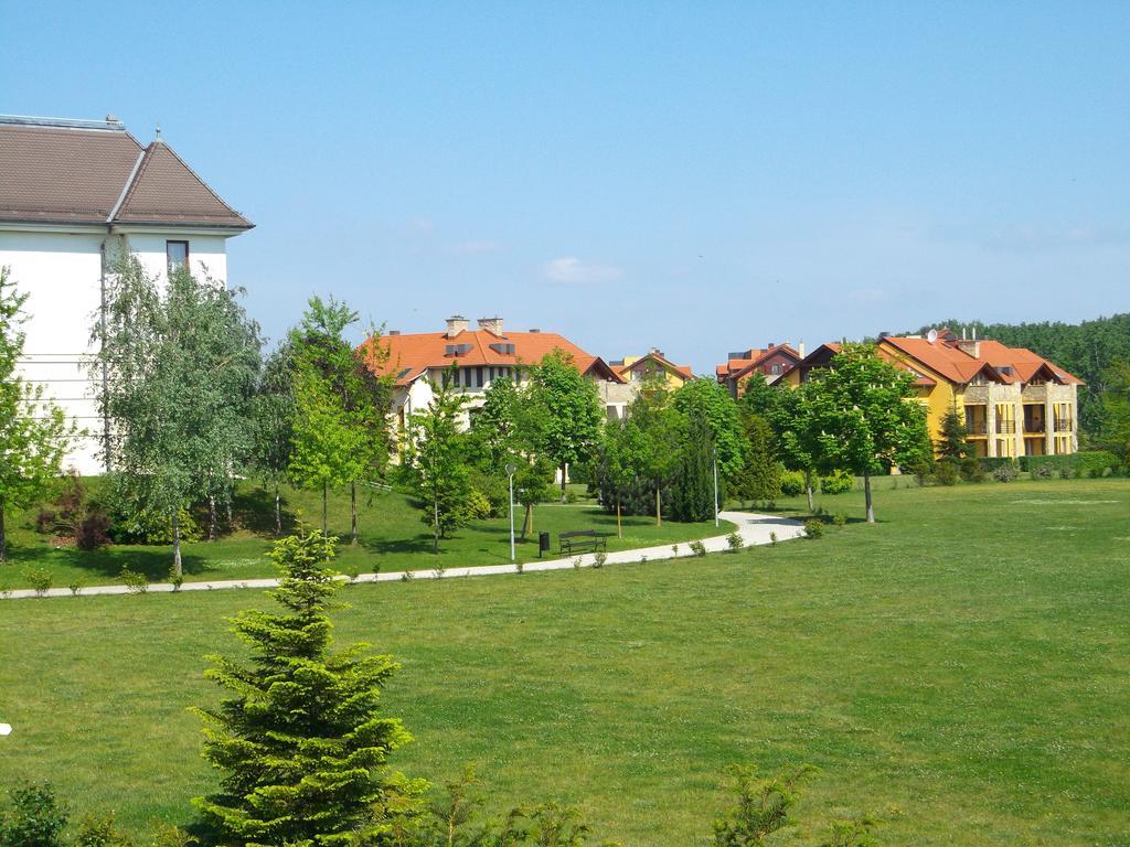 Birdland Panorama Apartman Buk Bilik gambar